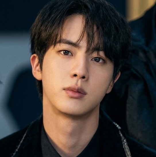 진 (방탄소년단) 최근 활동샷