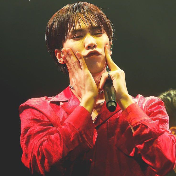 A moment captured by Rocky's fan