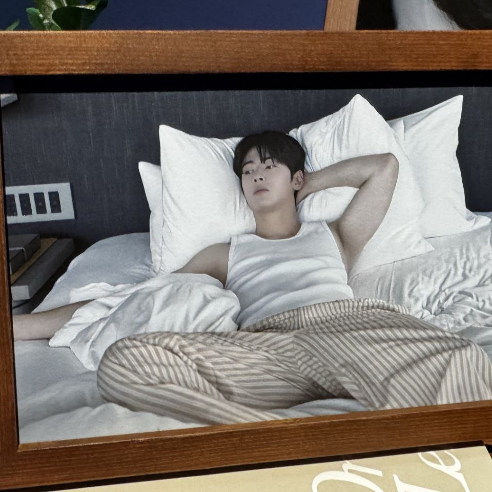 Recent activity shot of Eunwoo (ASTRO)