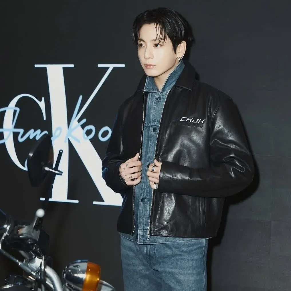 Momen yang diabadikan oleh penggemar Jungkook (BTS)