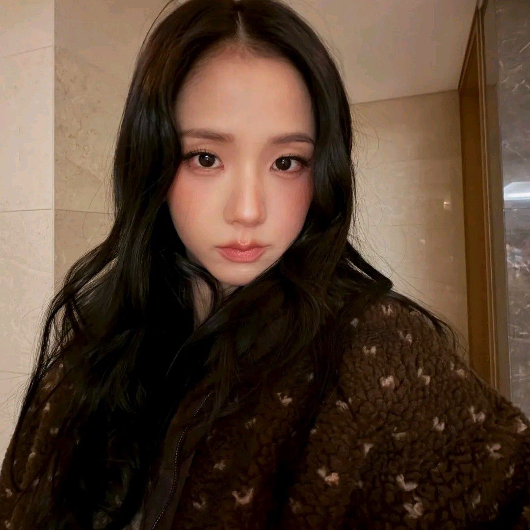 지수 (BLACKPINK) 최근 활동샷