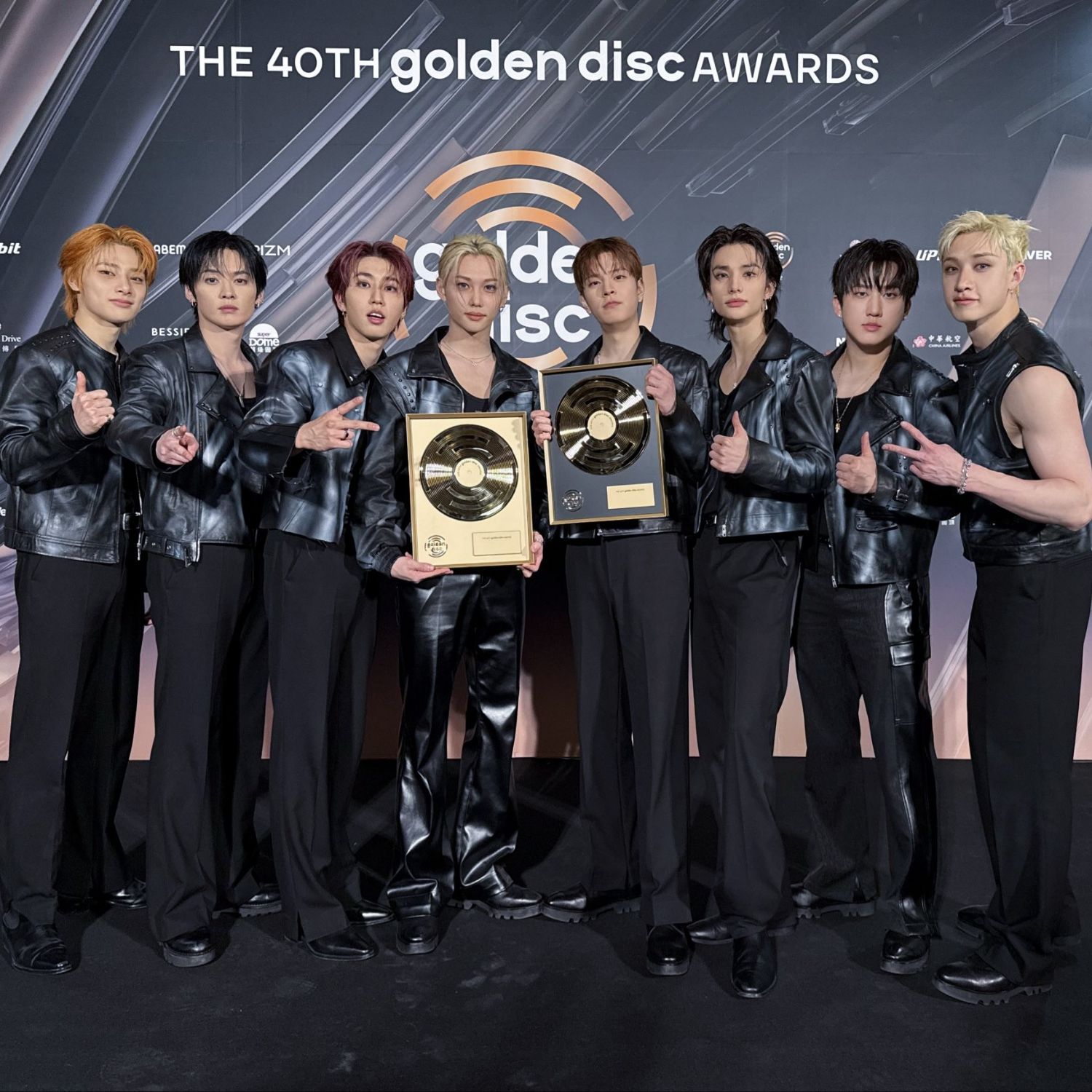 Behind-the-scenes cut of Stray Kids