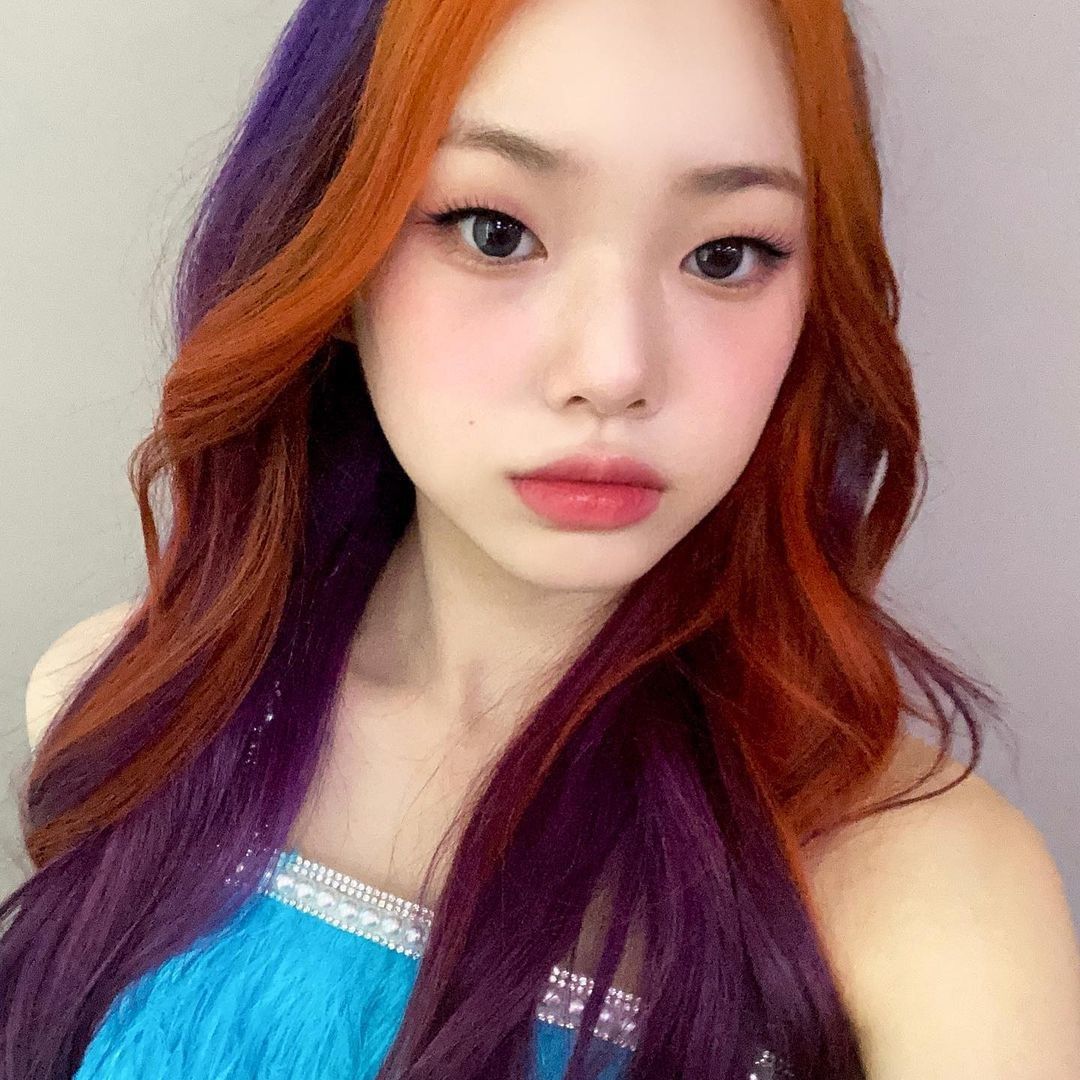 Recent activity shot of Park Boeun (CLASS:y)