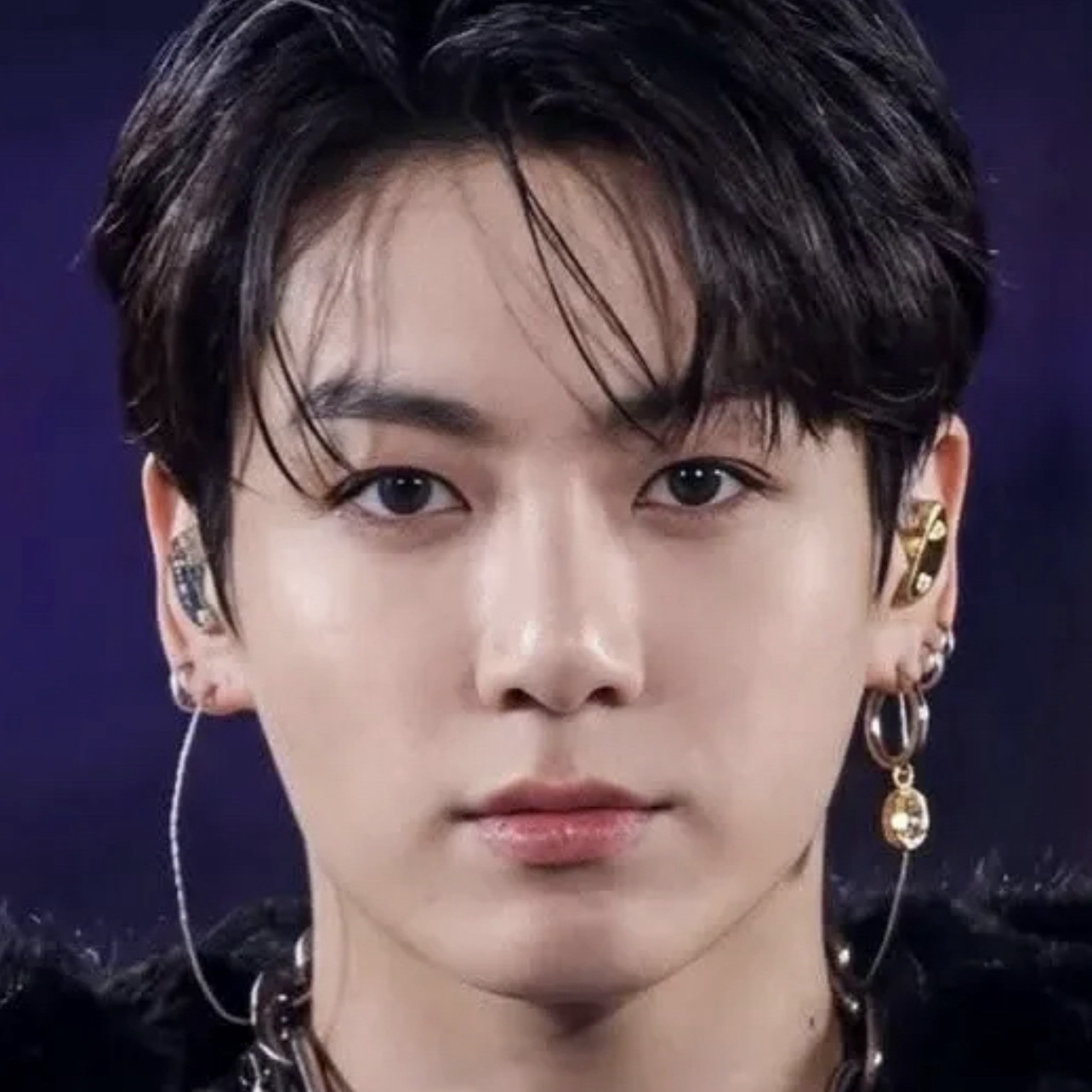 Foto aktivitas terbaru Jungkook (BTS)