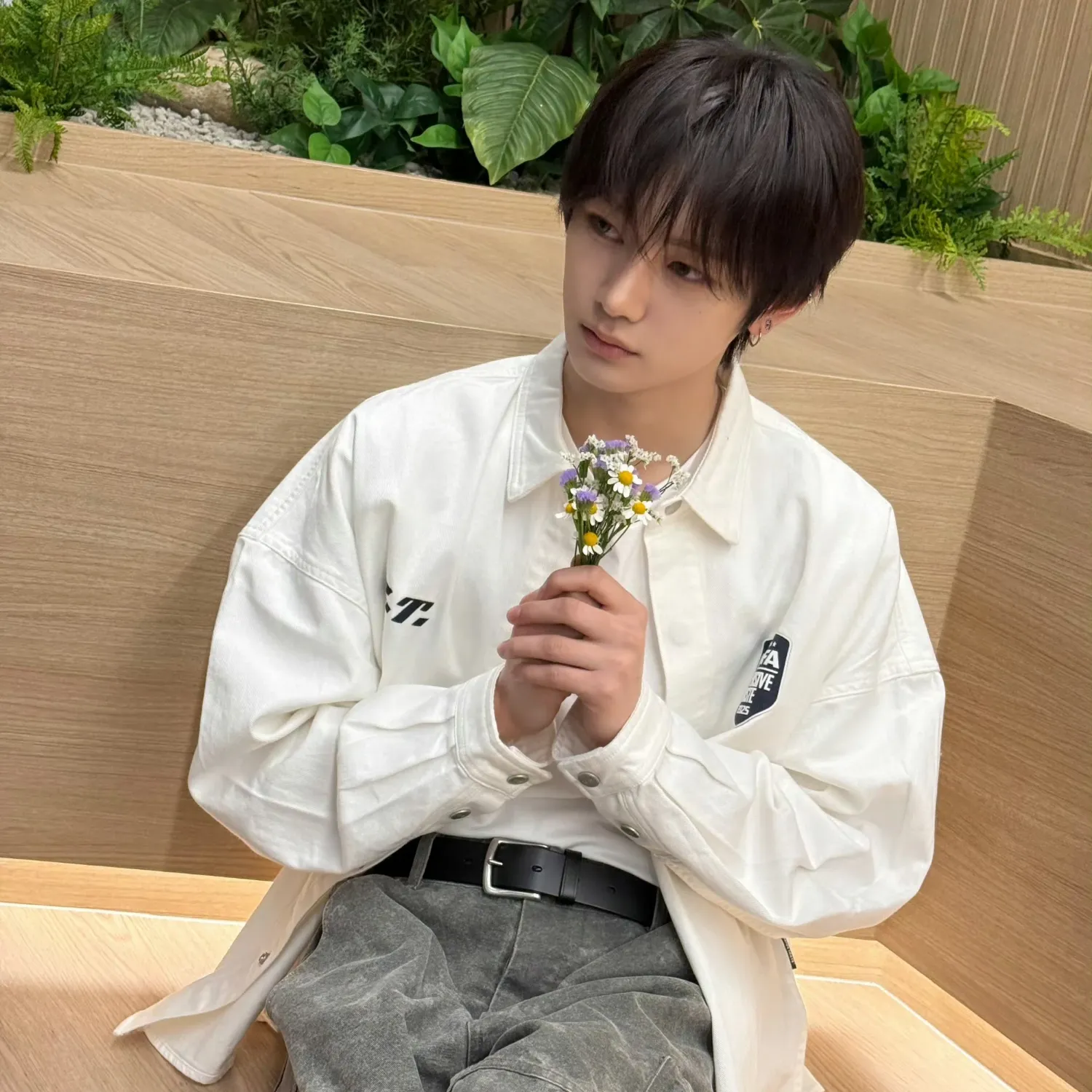 Behind-the-scenes cut of Zhou Anxin (ALPHA DRIVE ONE)