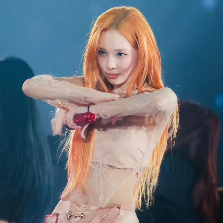 윈터 (에스파)의 최신 사진