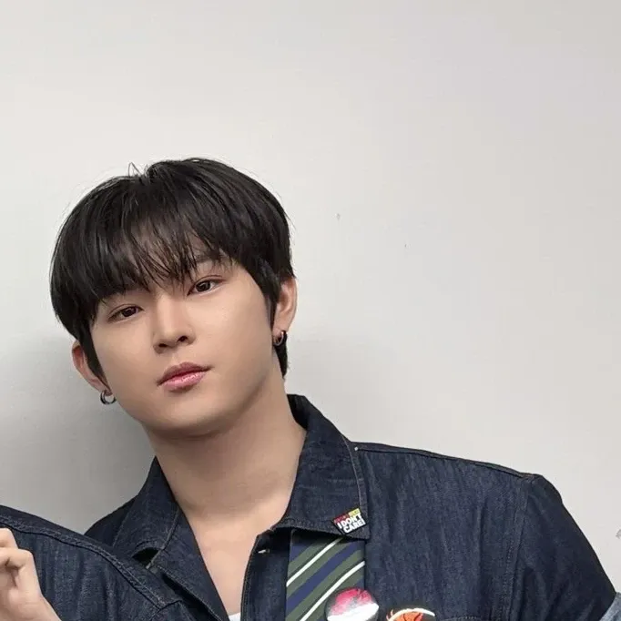 A moment captured by Seoho (ONEUS)'s fan