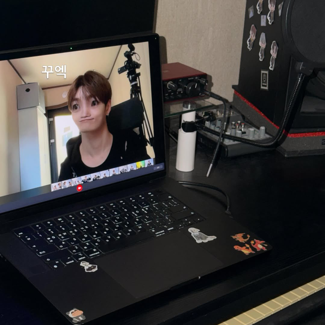 Behind-the-scenes cut of Gyehyeon (VERIVERY)