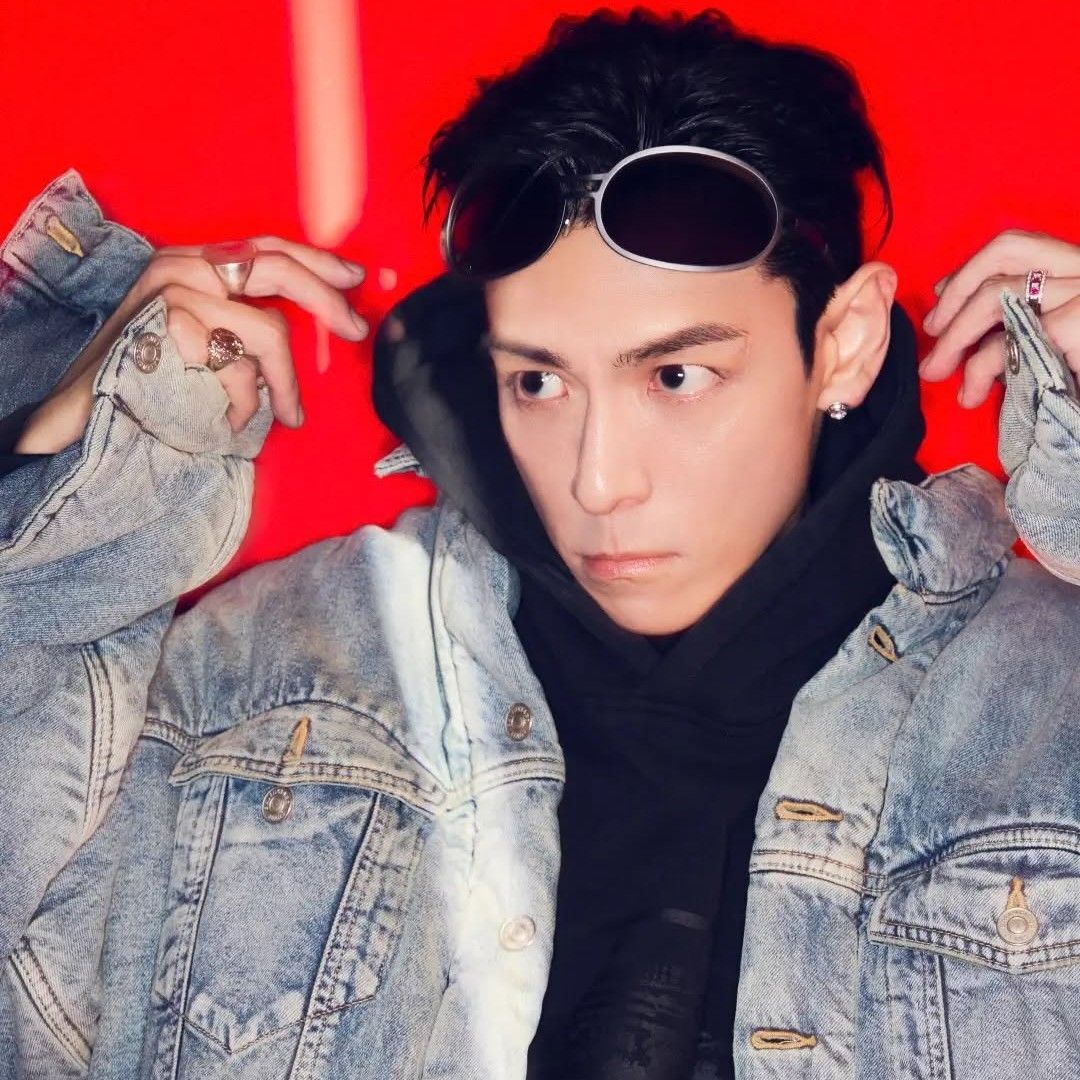 Behind-the-scenes cut of T.O.P