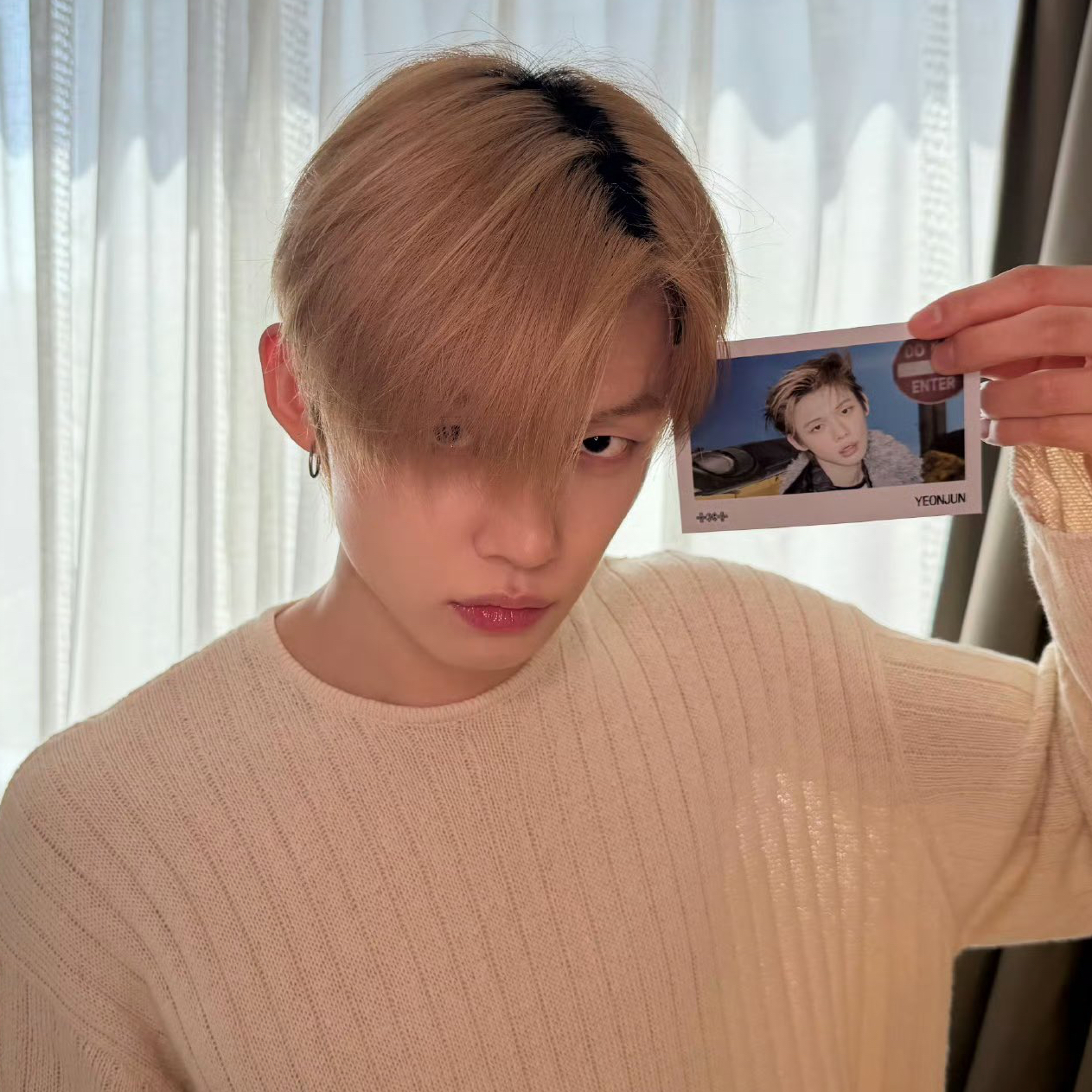 Momen yang diabadikan oleh penggemar Yeonjun (TOMORROW X TOGETHER)