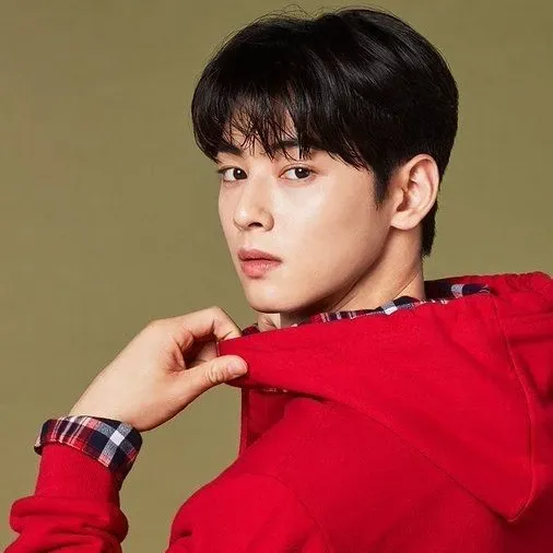 Behind-the-scenes cut of Eunwoo (ASTRO)