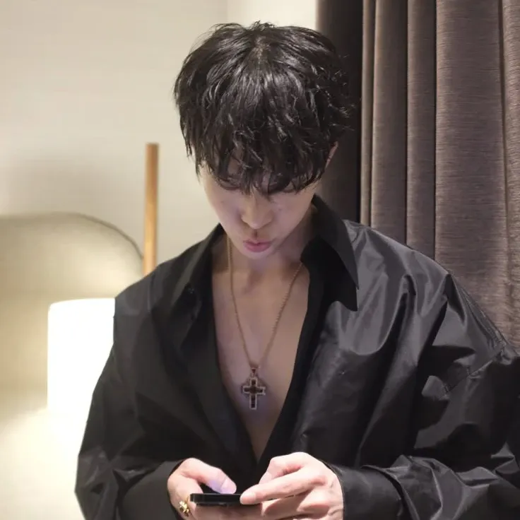 Potret di balik layar Doyoung (NCT 127)