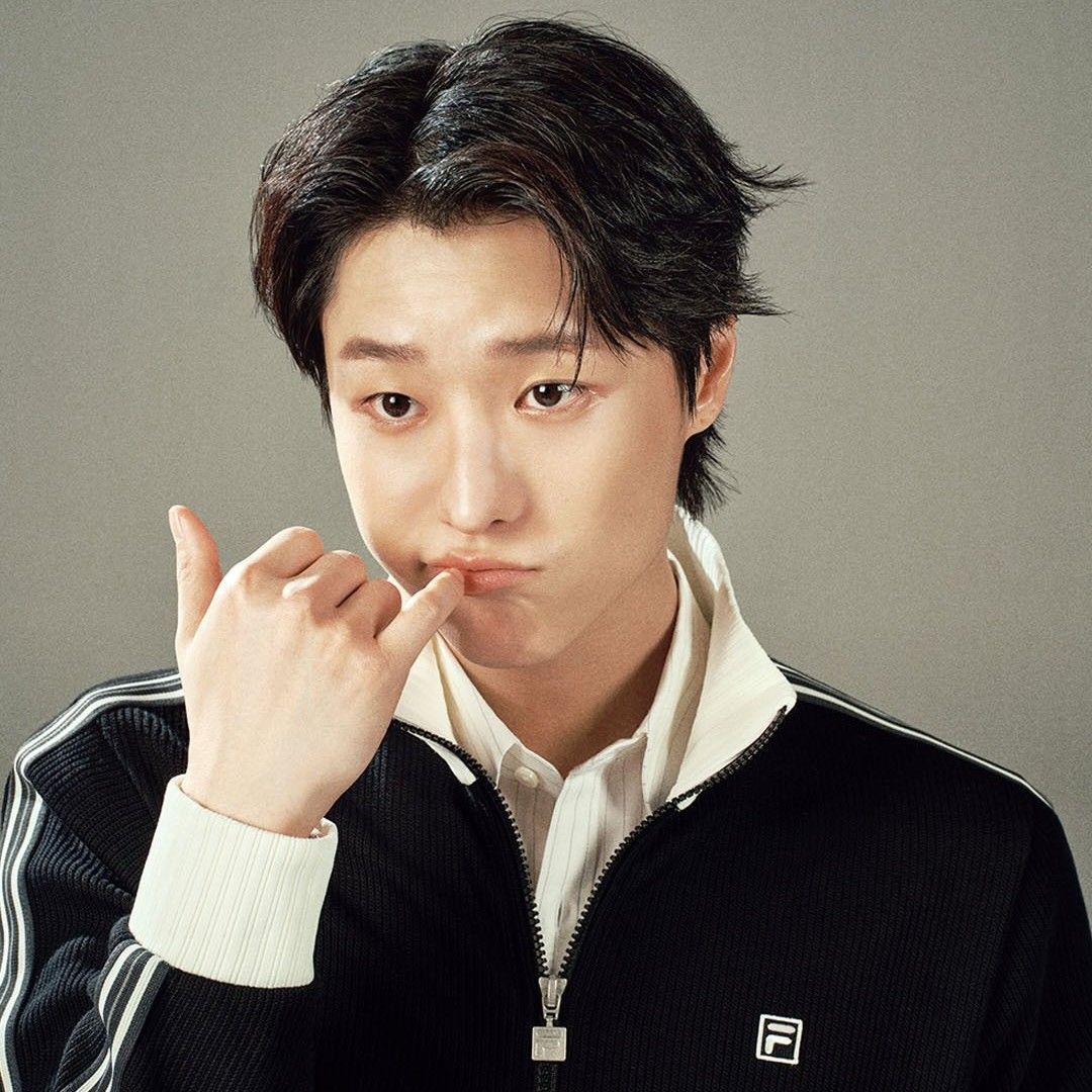 Behind-the-scenes cut of WOODZ