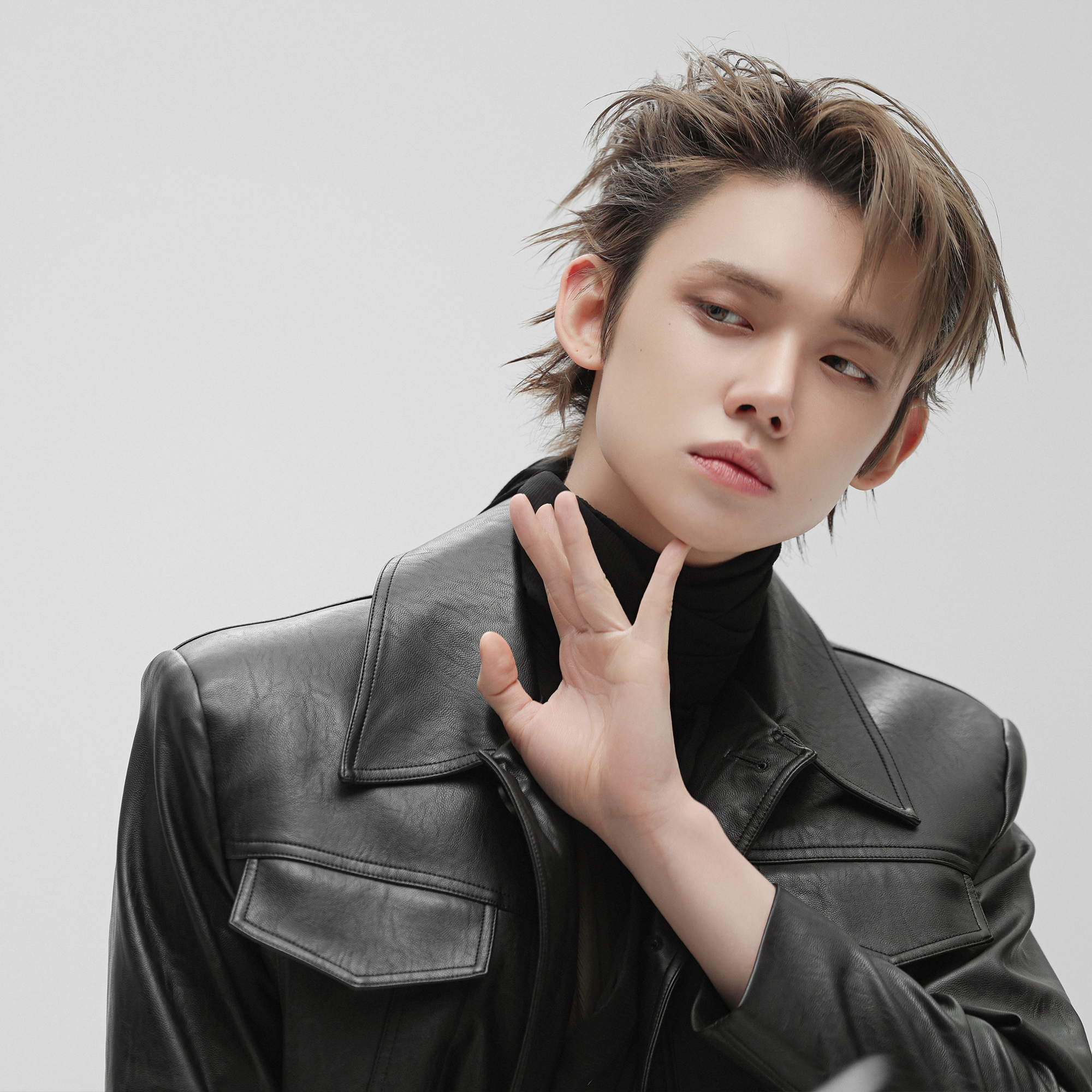 Foto terbaru Yeonjun (TOMORROW X TOGETHER)