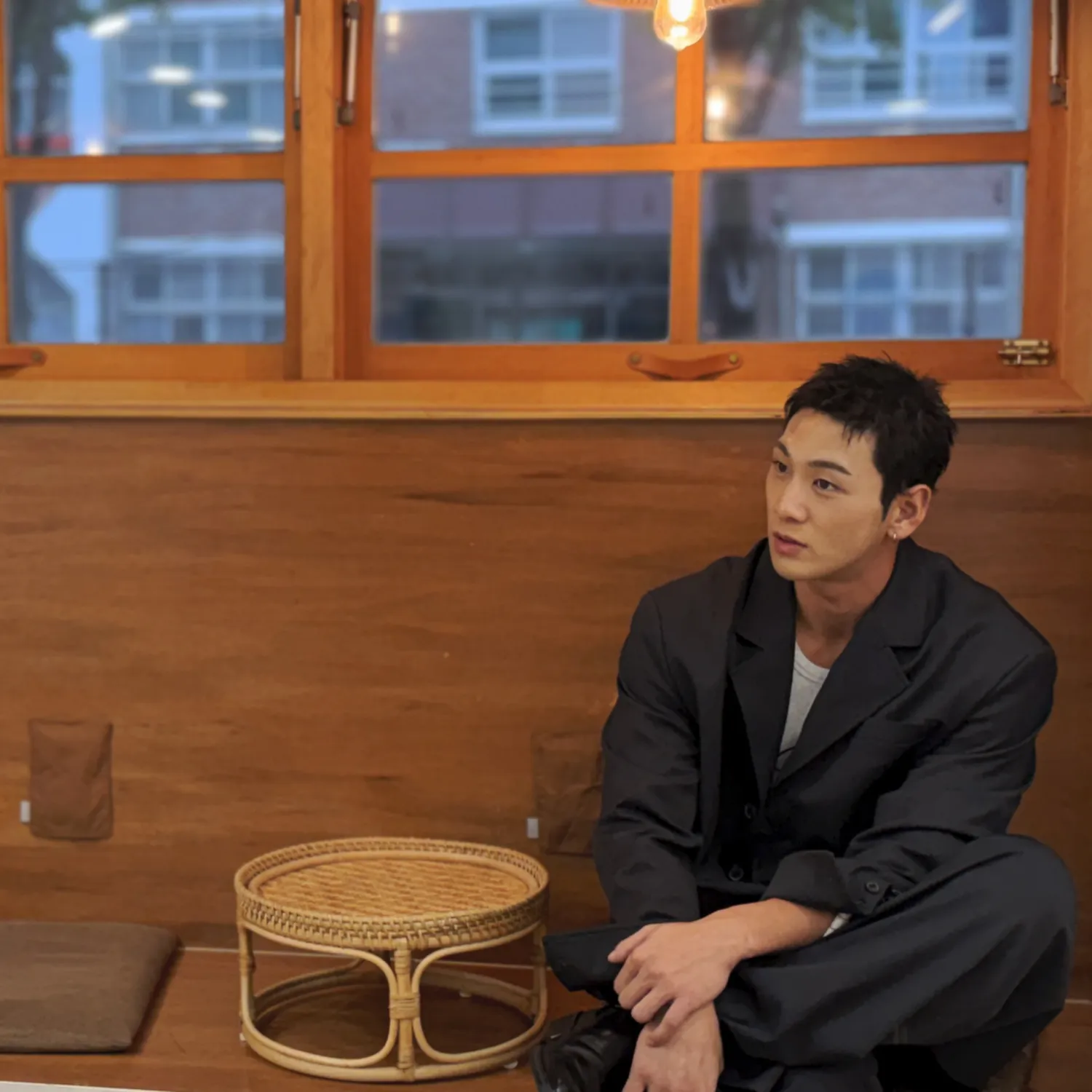 백호의 비하인드 컷