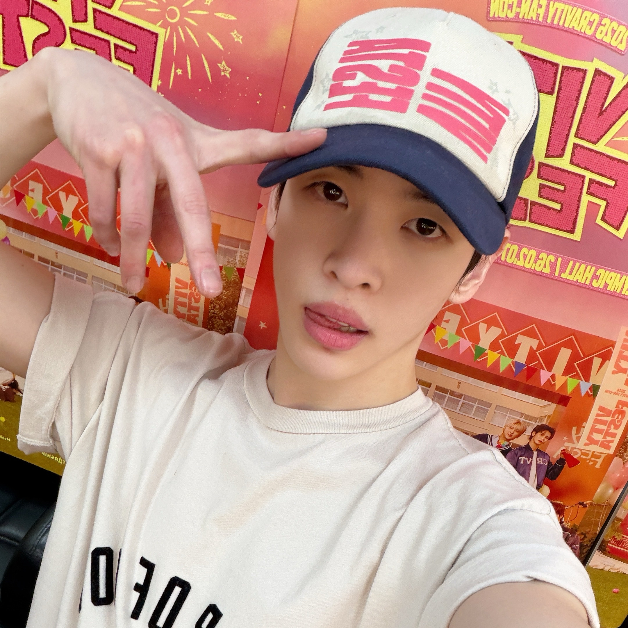 Behind-the-scenes cut of Allen (CRAVITY)