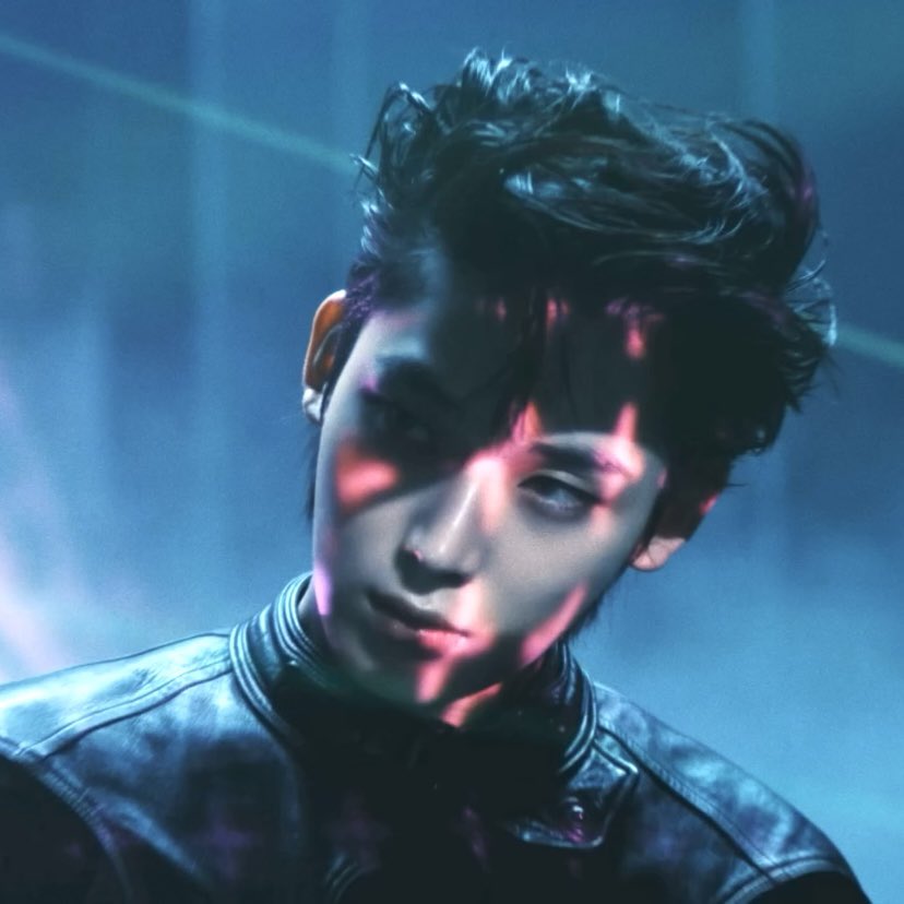 선우 (ENHYPEN) 최근 활동샷