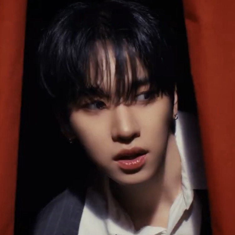 Recent activity shot of Hanjun (n.SSign)