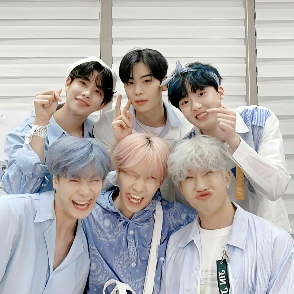 아스트로 최근 활동샷