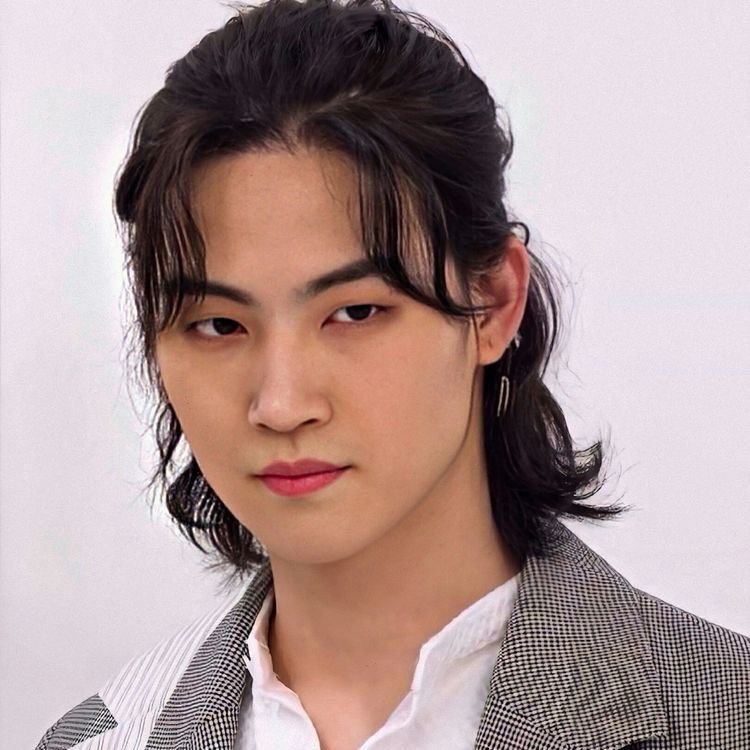 Recent activity shot of JAY B (GOT7)