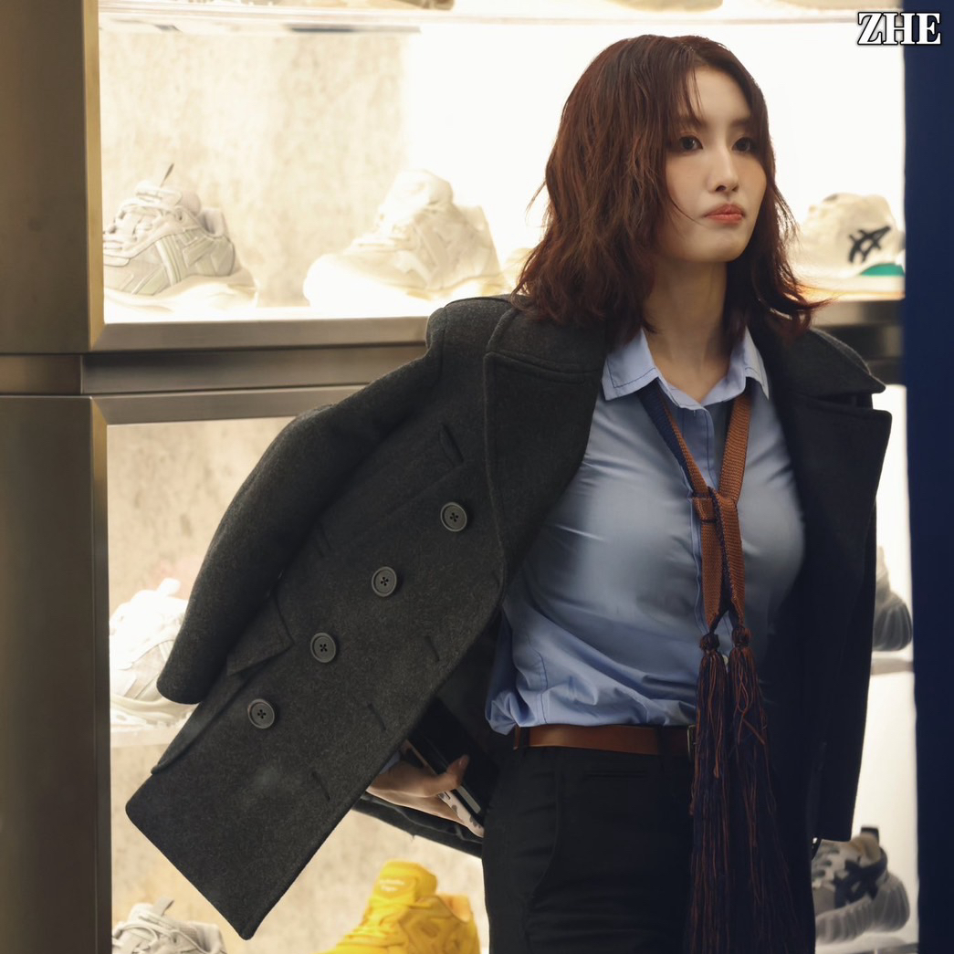 Foto terbaru Momo (TWICE)