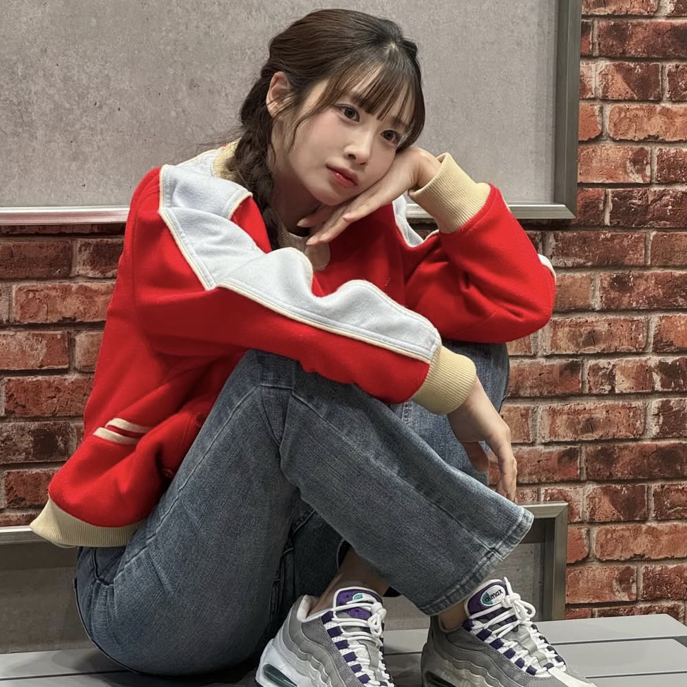 Behind-the-scenes cut of You Jiae (Lovelyz)