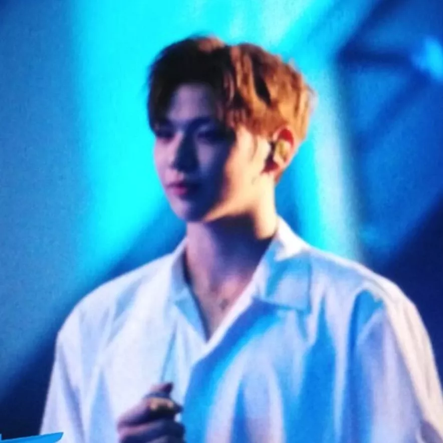 강다니엘 최근 활동샷