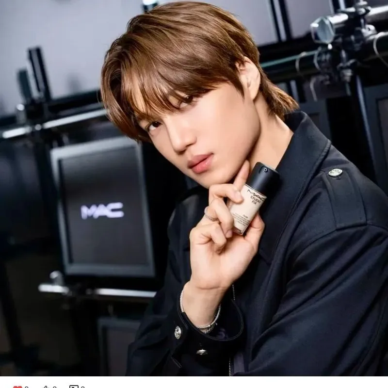 Kai (EXO)的最新活动照片