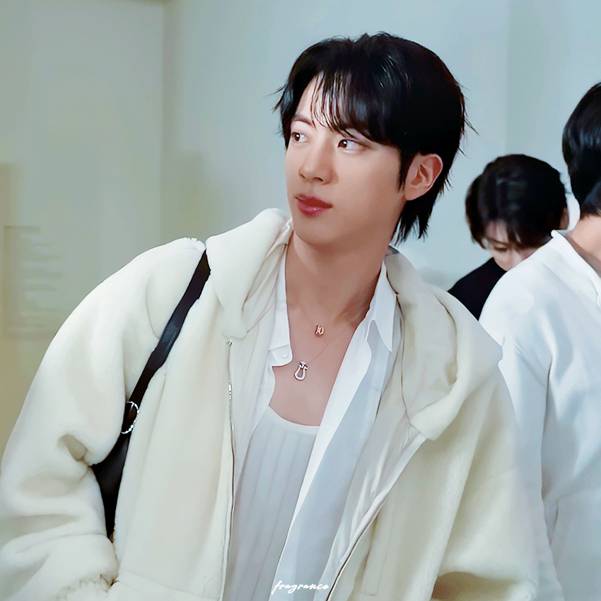 Foto terbaru Jin (BTS)