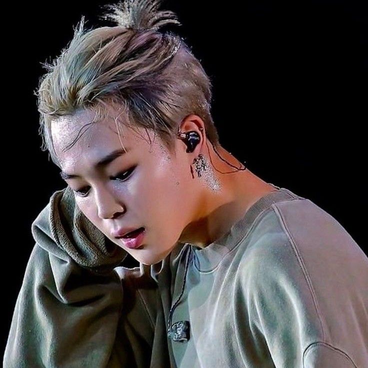 지민 (방탄소년단)의 비하인드 컷