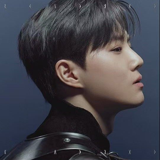 Latest photo of Suho (EXO)