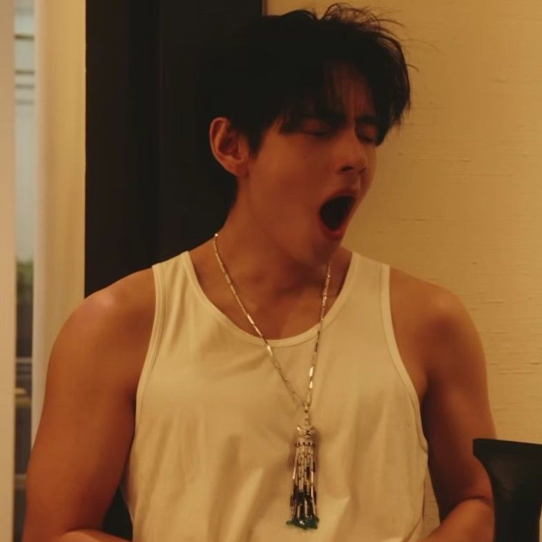 V (BTS)の最新写真