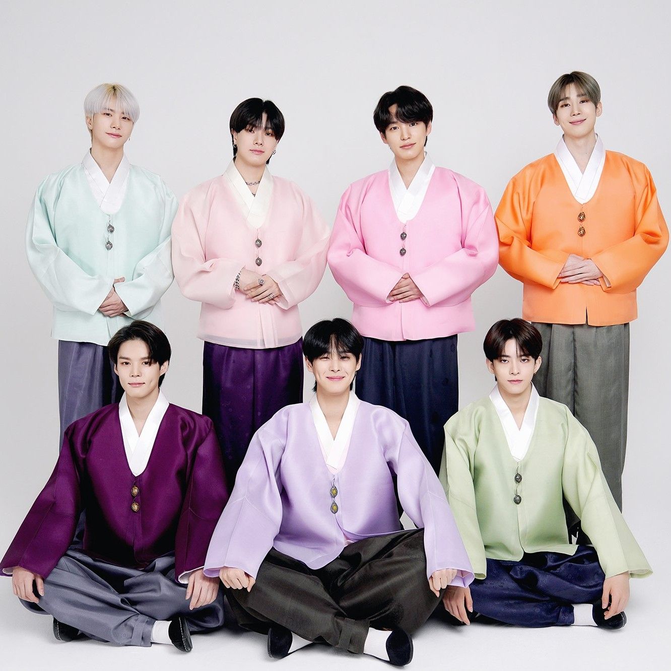 A moment captured by VICTON's fan