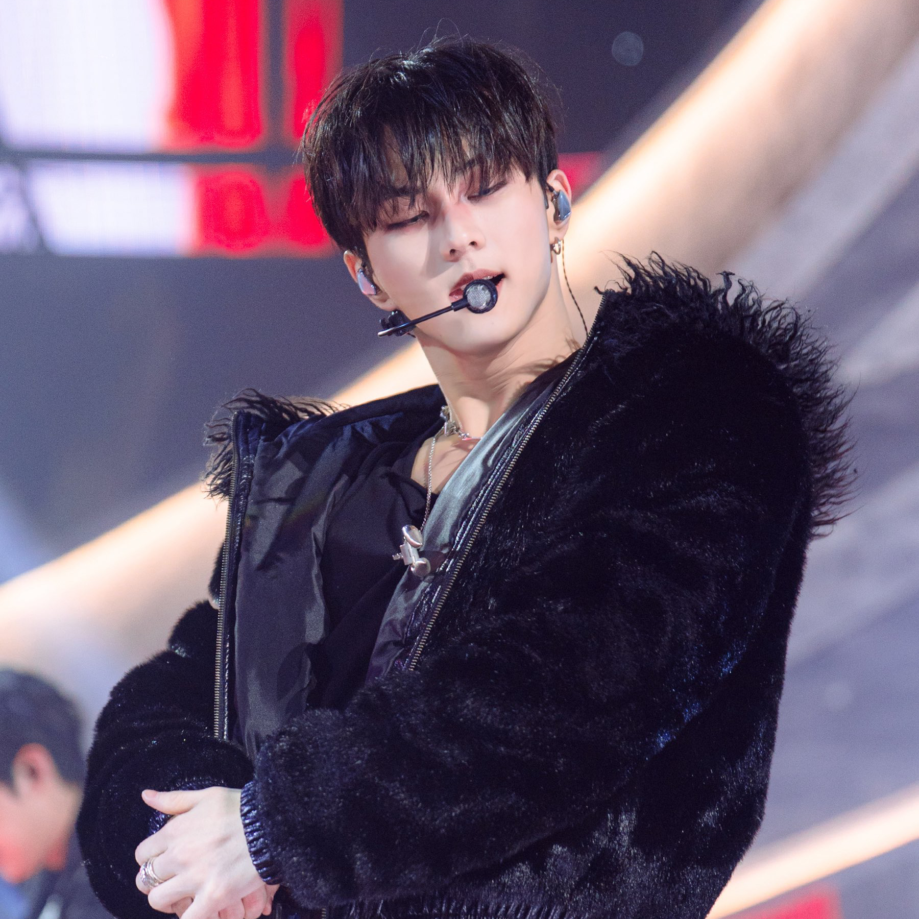 Latest photo of Jungwon (ENHYPEN)