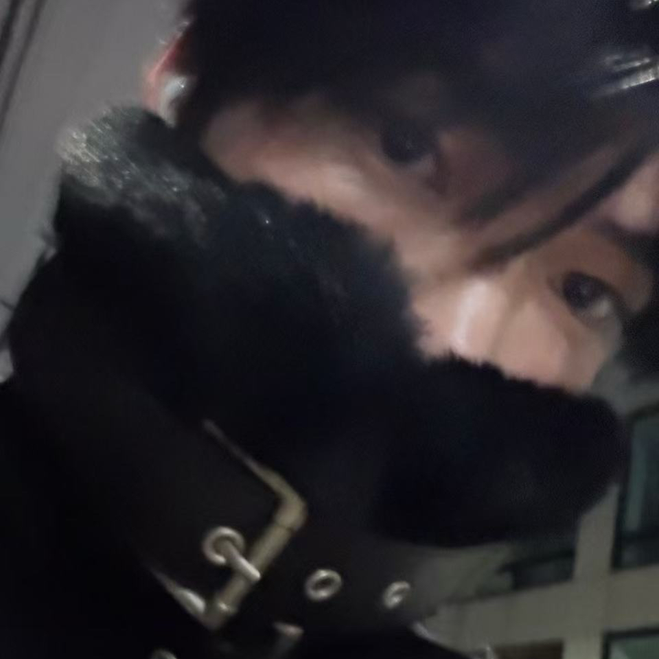 Recent activity shot of Sung Hanbin (ZEROBASEONE)