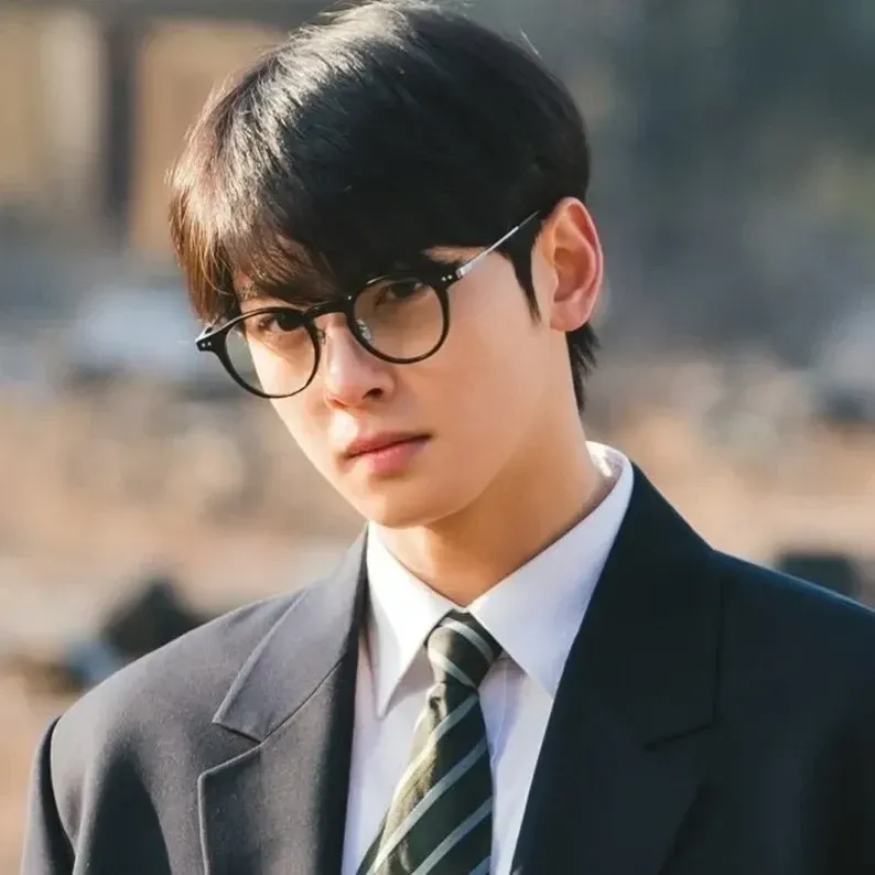 A moment captured by Eunwoo (ASTRO)'s fan