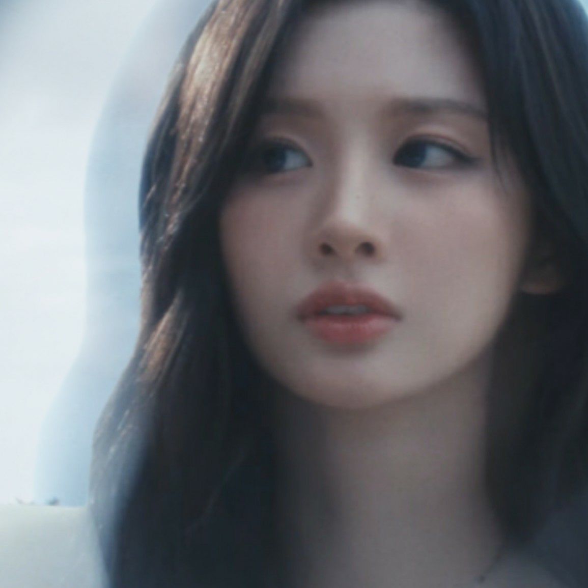 Recent activity shot of Sullyoon (NMIXX)