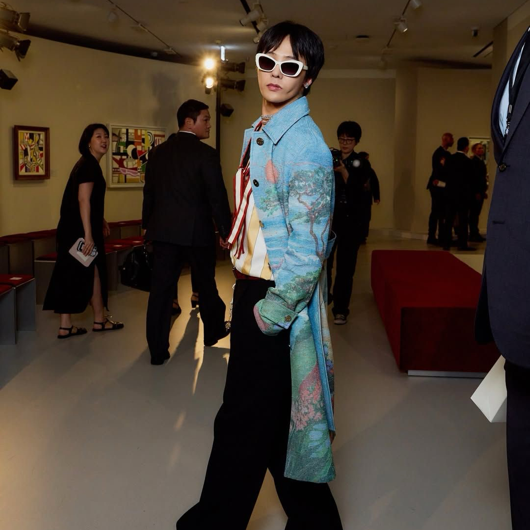 Recent activity shot of G-DRAGON (BIGBANG)