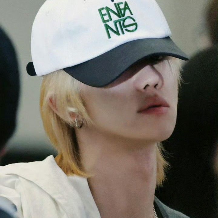 A moment captured by The 8 (SEVENTEEN)'s fan