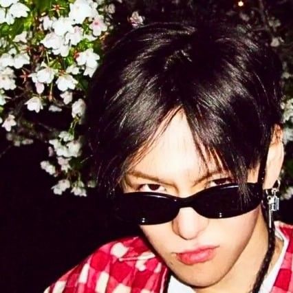 Yoshi (TREASURE)的最新活動照片