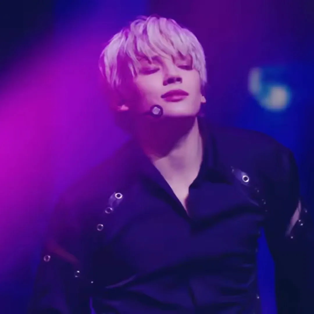 休寧凱 (TOMORROW X TOGETHER)的最新照片