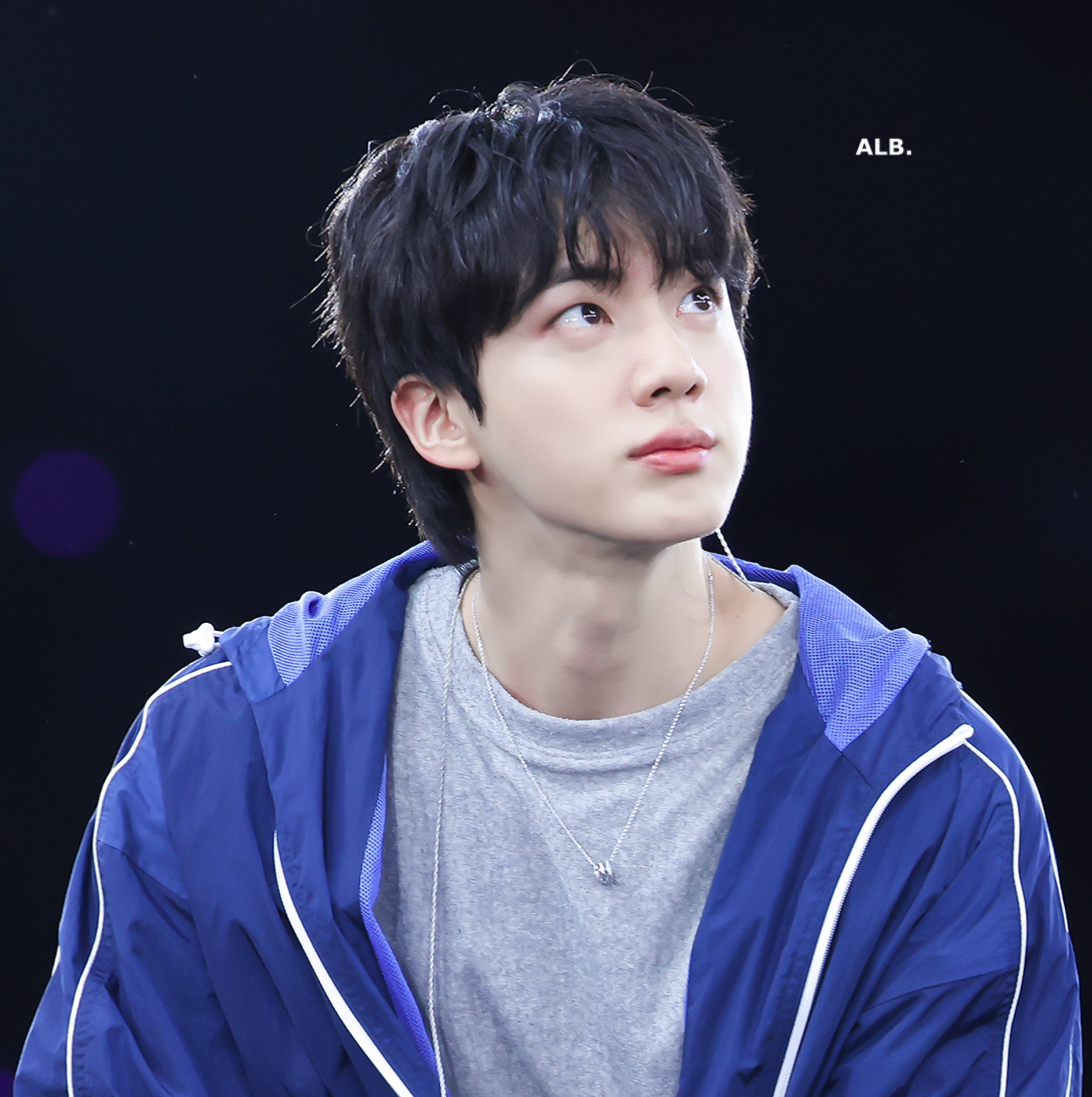 진 (방탄소년단) 최근 활동샷