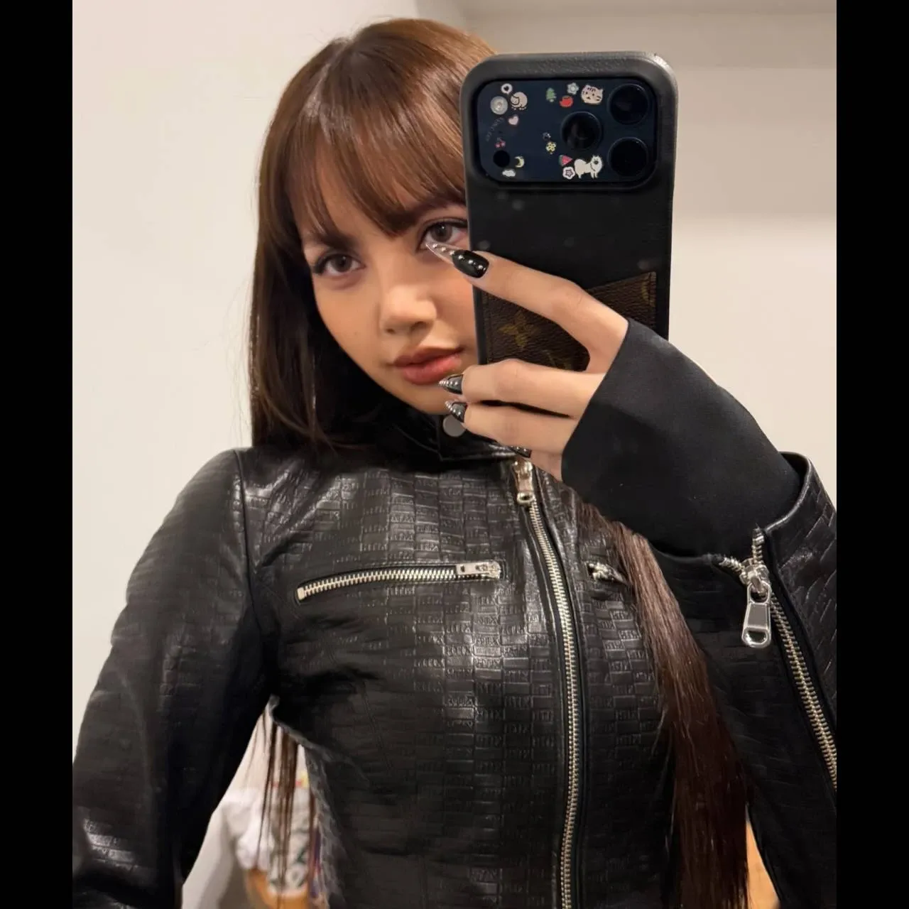 리사 (BLACKPINK)의 최신 사진