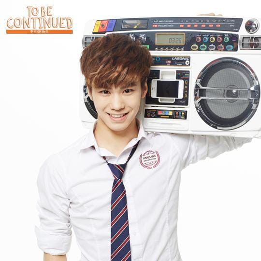 A moment captured by Rocky's fan