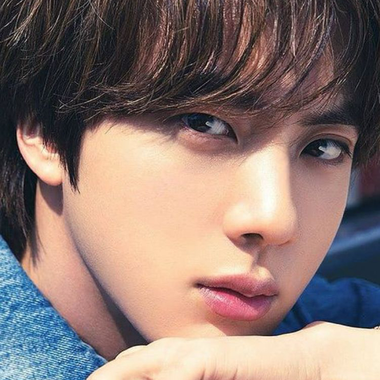 진 (방탄소년단)의 최신 사진