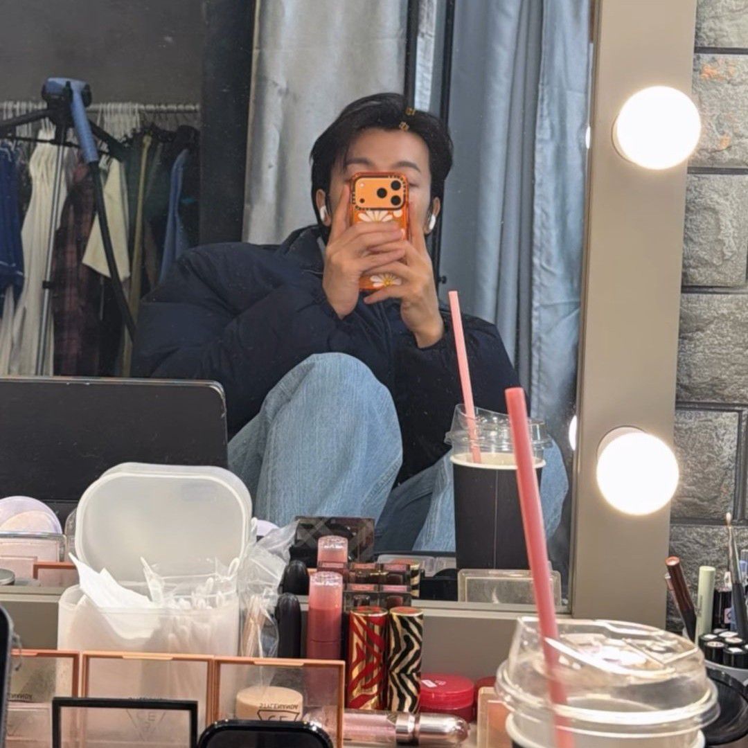 Momen yang diabadikan oleh penggemar Donghae (Super Junior)