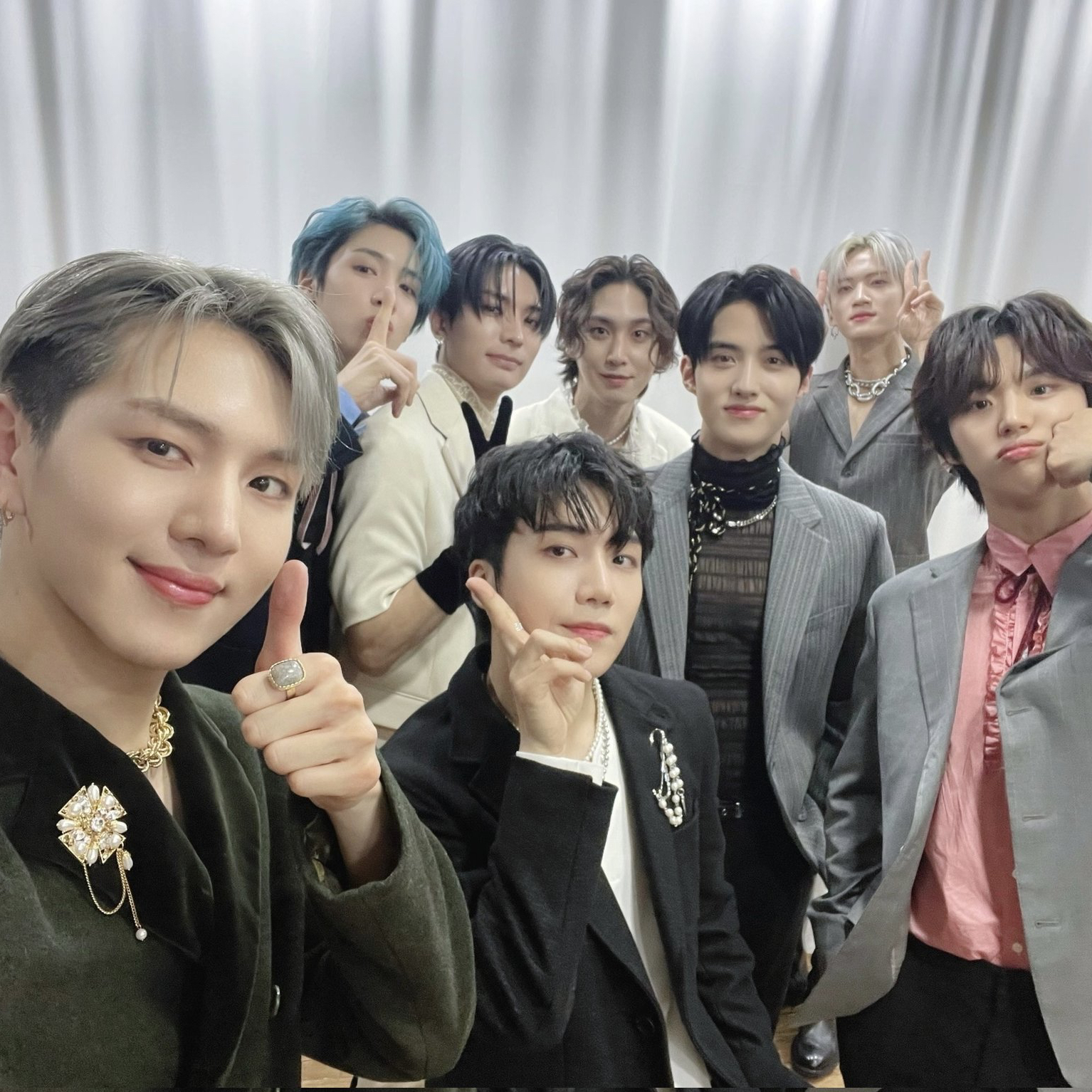 Behind-the-scenes cut of PENTAGON