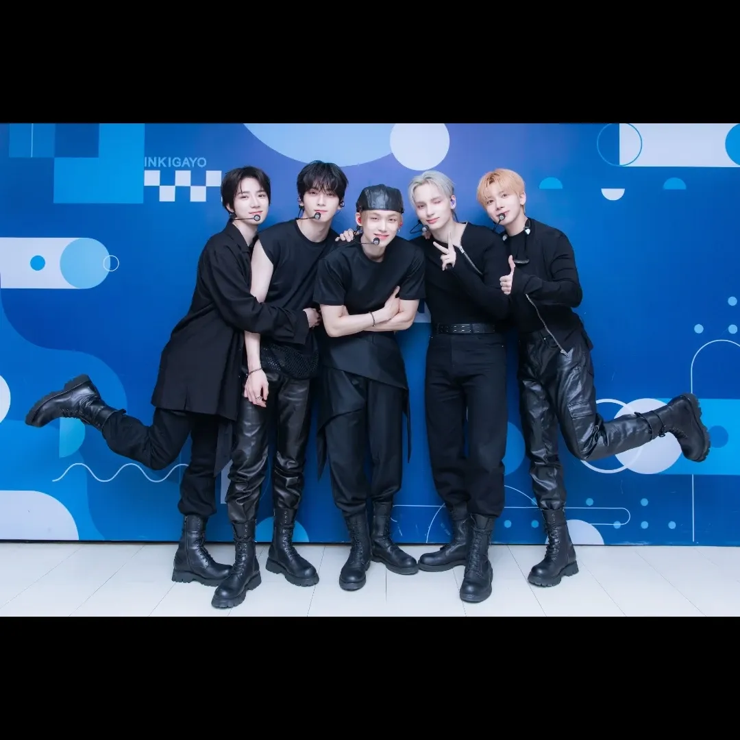 투모로우바이투게더 최근 활동샷