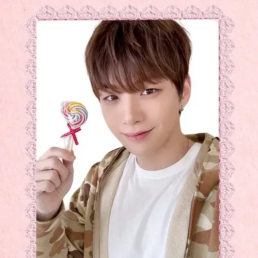 강다니엘 최근 활동샷