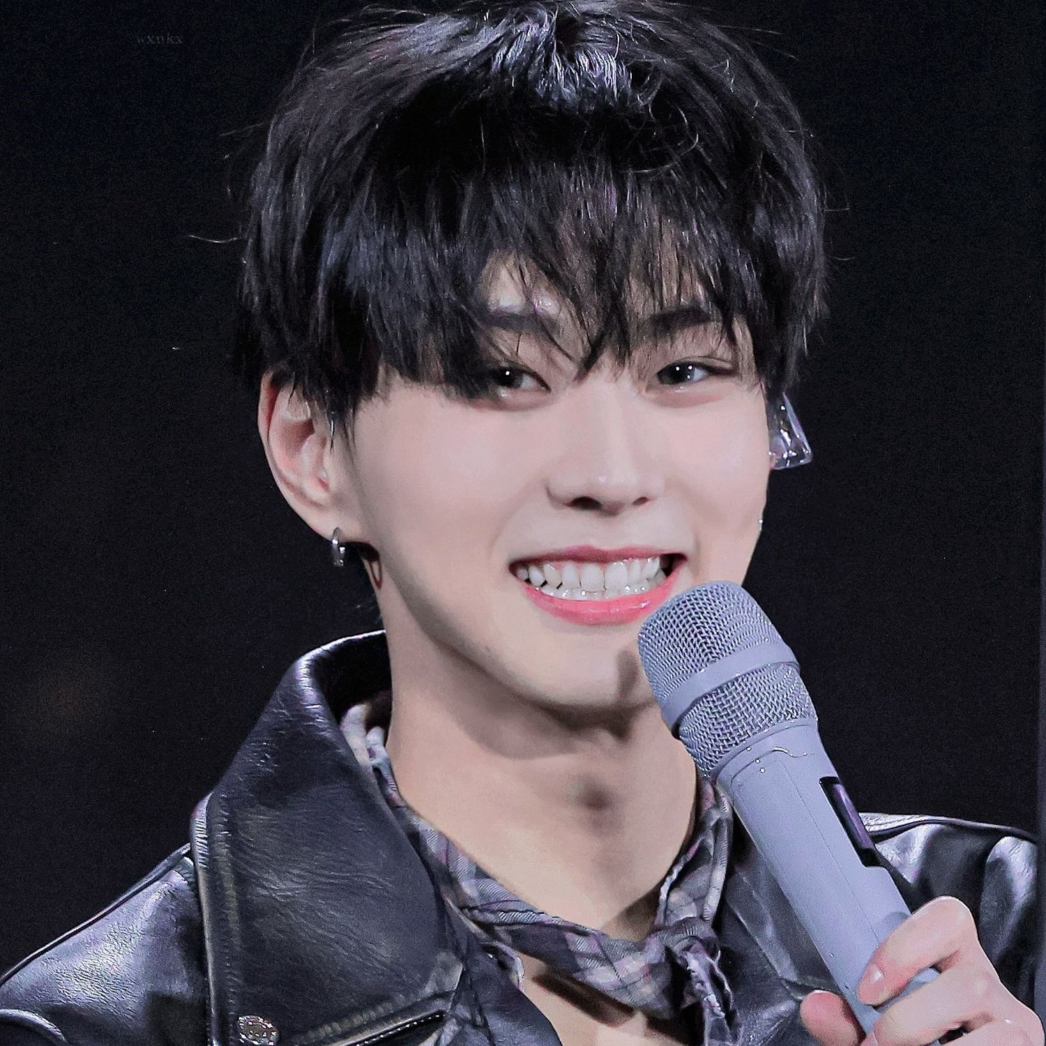 Behind-the-scenes cut of Jungwon (ENHYPEN)